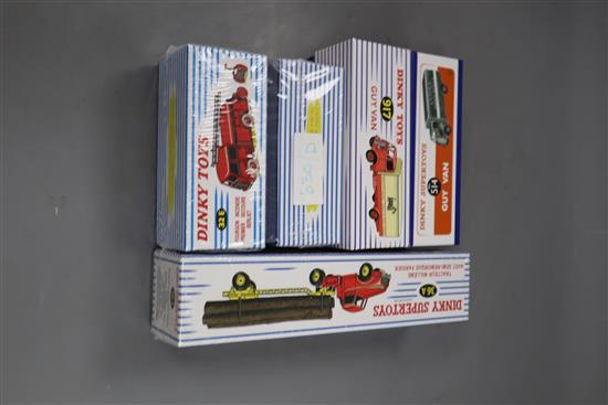 Five Dinky toys Atlas Editions French trucks, 36A, 32EX2, 917 and 514
